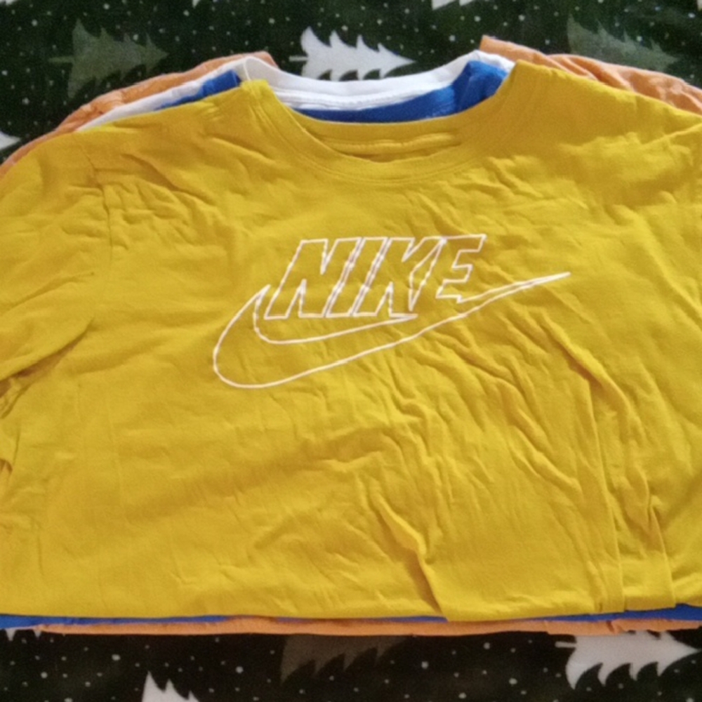 Nike Kids Yellow T-Shirt